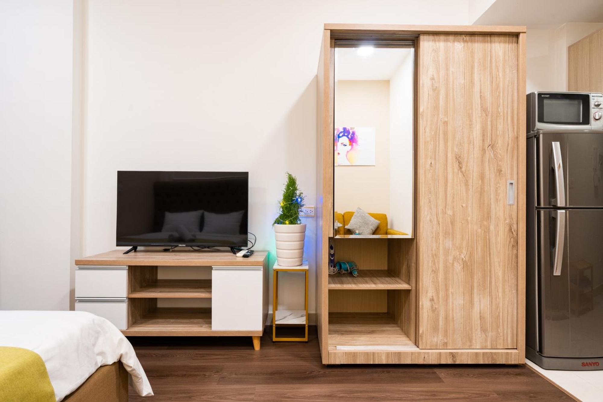 Henry Home - Rivergate Cidade de Ho Chi Minh Exterior foto